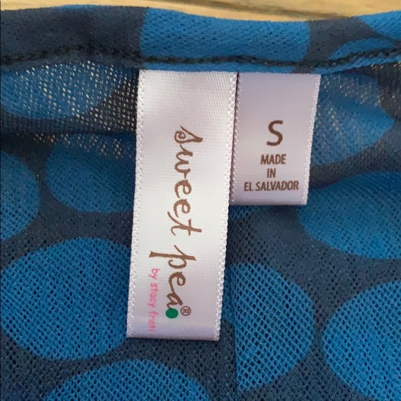 Women’s Sweet Pea Shirt - Picture 2 of 5